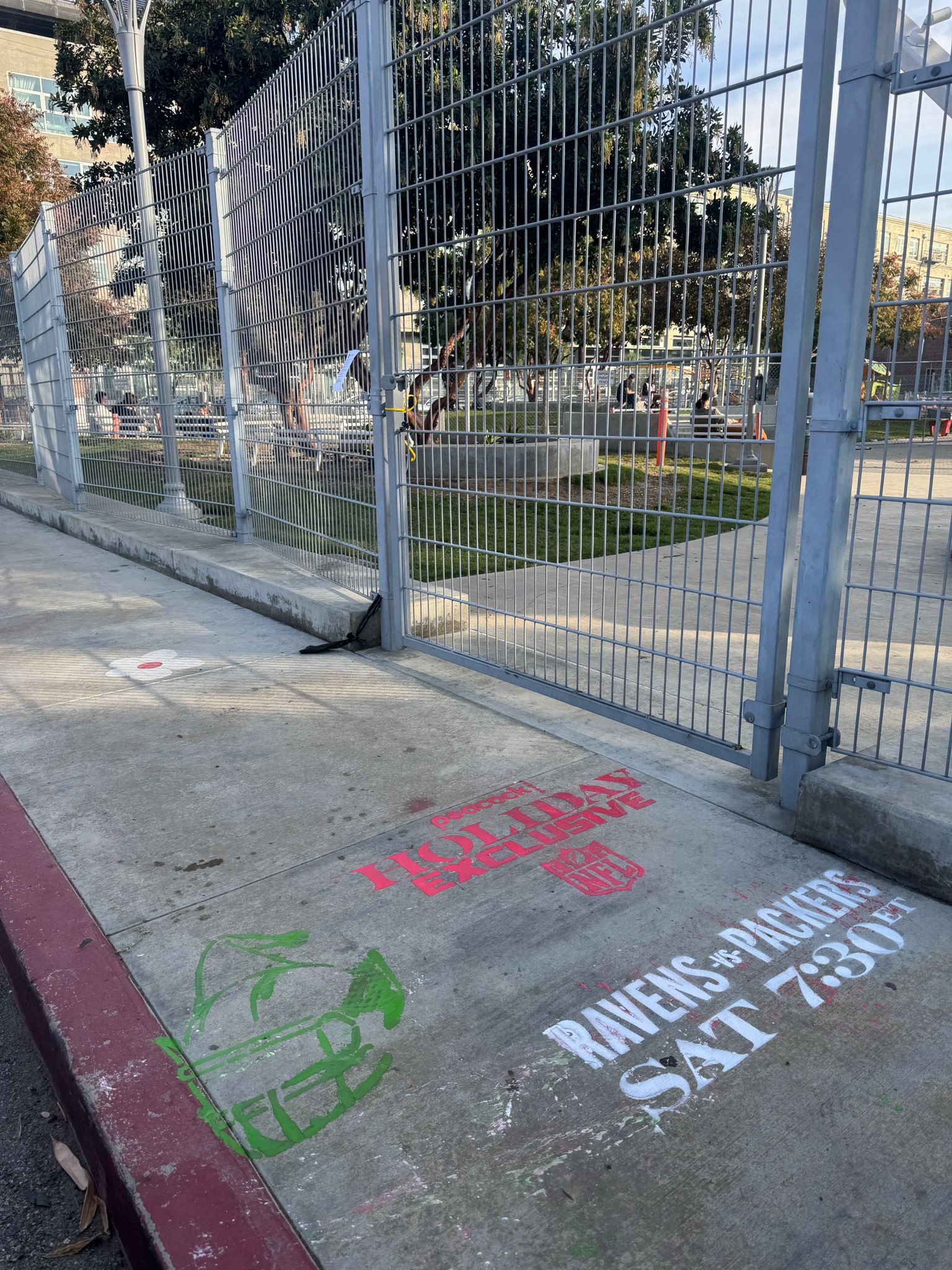 Stencil 28.8 Arts District Park